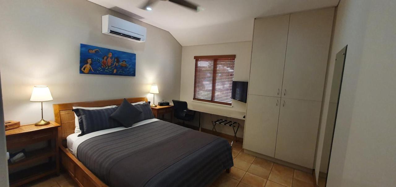 Samson Beach Chalets Point Samson Bagian luar foto