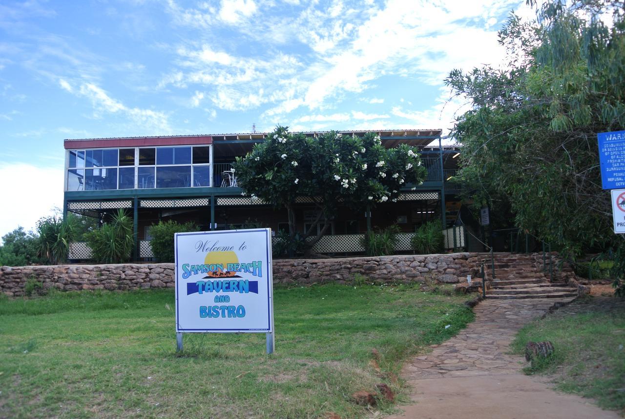 Samson Beach Chalets Point Samson Bagian luar foto